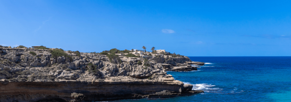 destinations incontournables pour un été inoubliable : Ibiza