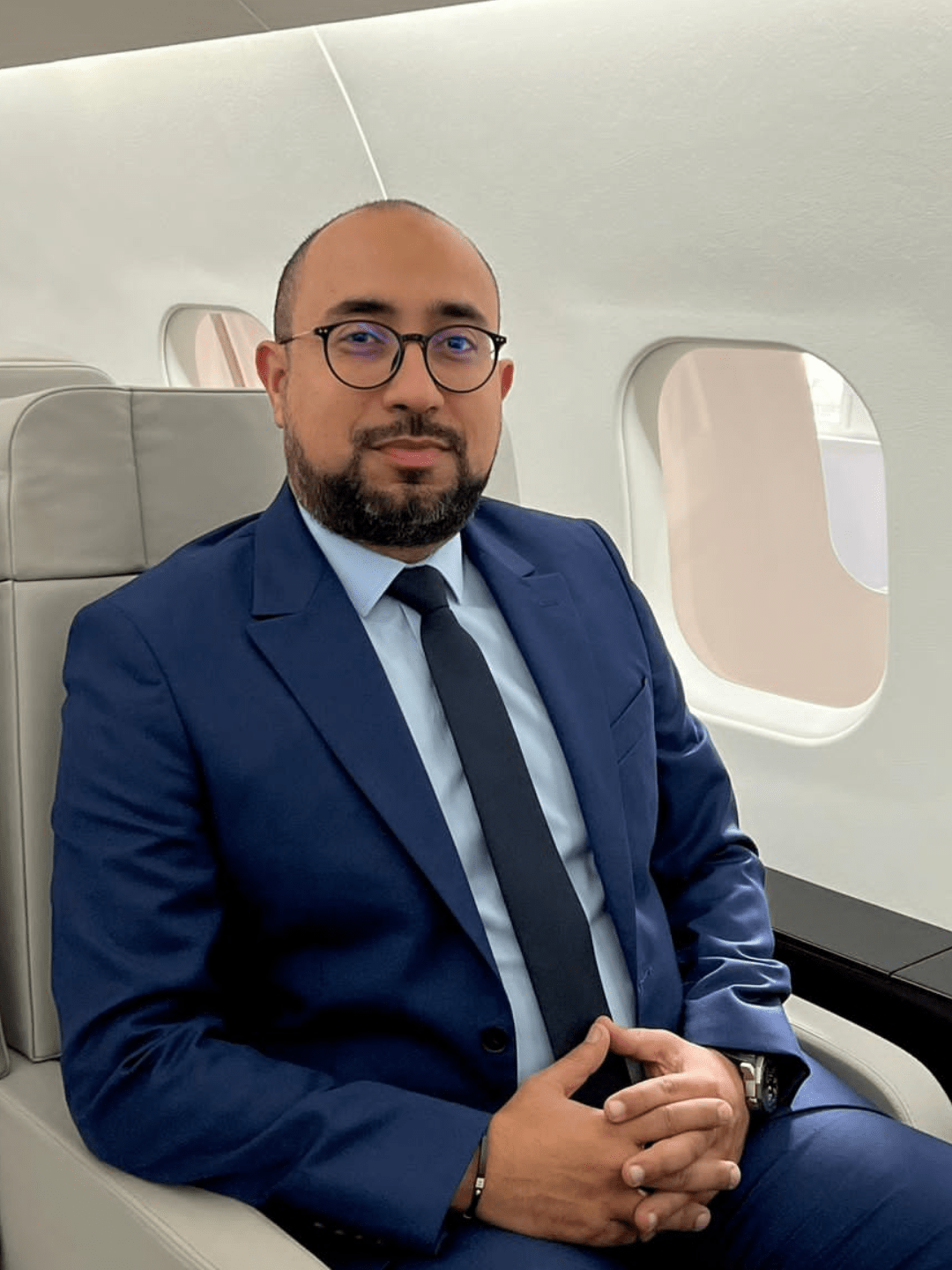 “Après 15 ans d'expérience, AccessAir est l'aboutissement d'un projet axé sur la personnalisation et la satisfaction d'une clientèle exigeante. Nous bâtissons notre réputation, jour après jour, vol après vol, dans la quête de l’excellence. Dans cette démarche, la personnalisation et l’adaptation sont au cœur des valeurs que nous prônons. Nous nous engageons à fournir un service sur mesure exceptionnel”